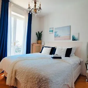 https://blu-apartment-in-historical-hunbury.hotelitalianriviera.com