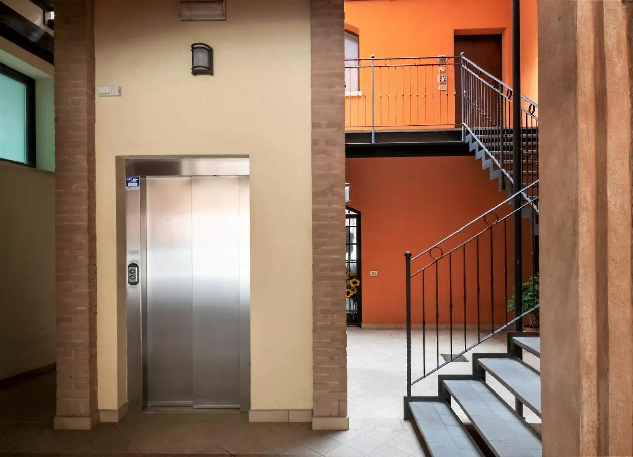 Villa Charming Flat in centro a Ferrara 0*,  Italia